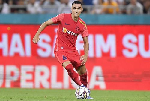 Adrian Șut, FCSB // foto: Imago Images