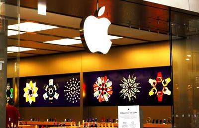 Gigantul Apple vrea să investească în fotbal » Clubul de care s-a interesat deja