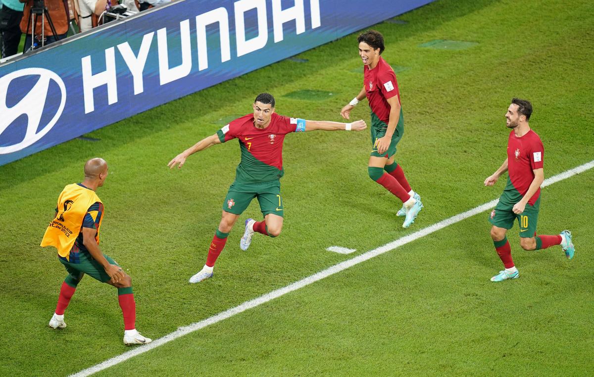Cristiano Ronaldo scrie istorie la Campionatul Mondial » Record ULUITOR stabilit în Portugalia - Ghana