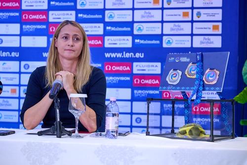 Camelia Potec la conferința de presă care a precedat CE în bazin scurt din 2023 FOTO Raed Krishan