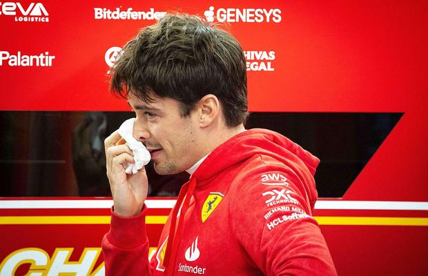 Război între piloții Ferrari! Incredibil ce a putut spune Leclerc pe radio despre colegul lui