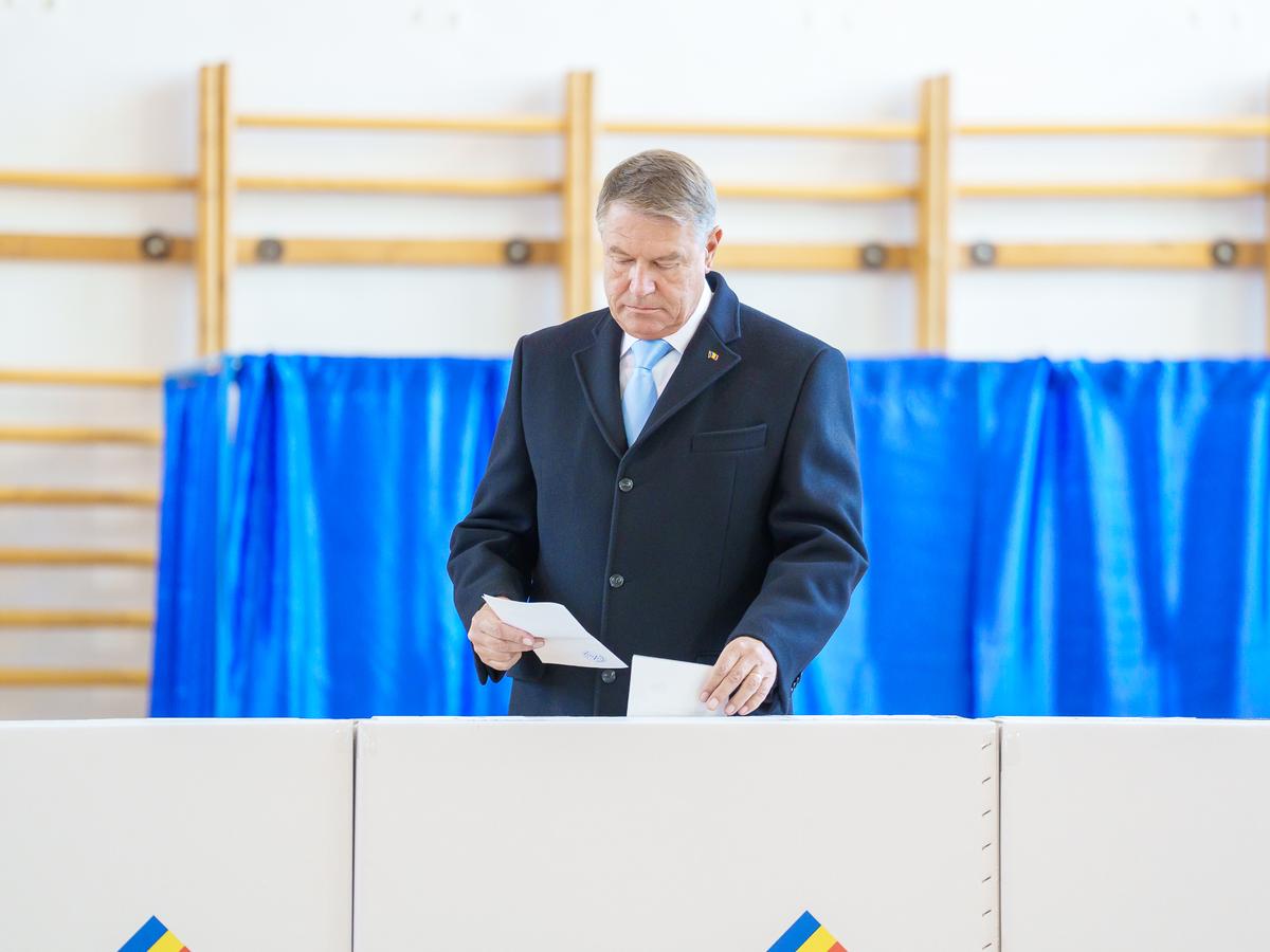 A venit decizia CCR! Rezultate finale ale turului 1 de la alegerile prezidențiale 2024: Călin Georgescu și Elena Lasconi se vor duela în turul doi al alegerilor!