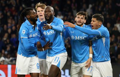 Napoli - AS Roma 1-0 » Trupa lui Antonio Conte îi strică revenirea lui Ranieri și urcă pe primul loc în Serie A