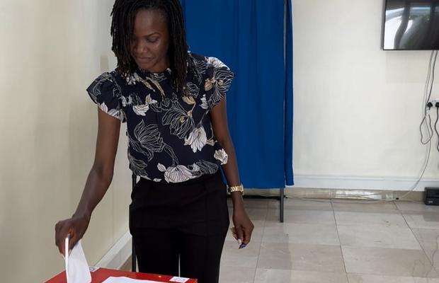 Atleta Joan Chelimo Melly a votat pentru prima dată la prezidențialele din România: „O datorie pe care mi-am îndeplinit-o cu mândrie!”