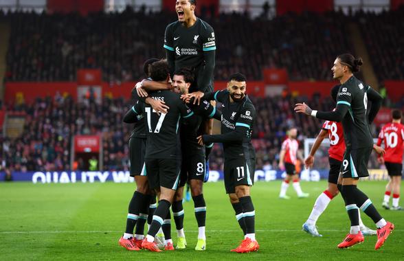 Liverpool a câștigat „thriller”-ul de pe St. Mary cu Southampton și s-a distanțat în fruntea clasamentului din Premier League