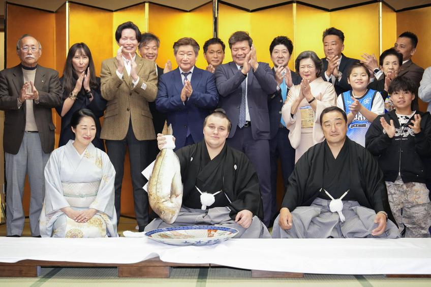 Ucraineanul Aonishiki scrie istorie în competițiile de sumo din Japonia / FOTO: Imago