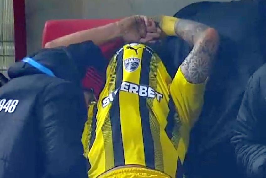 Danny Armstrong s-a accidentat în FC Botoșani - Dinamo // FOTO: captură Digi Sport