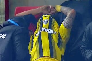 Încă o lovitură pentru Dinamo! S-a accidentat la Botoșani și a urlat de durere