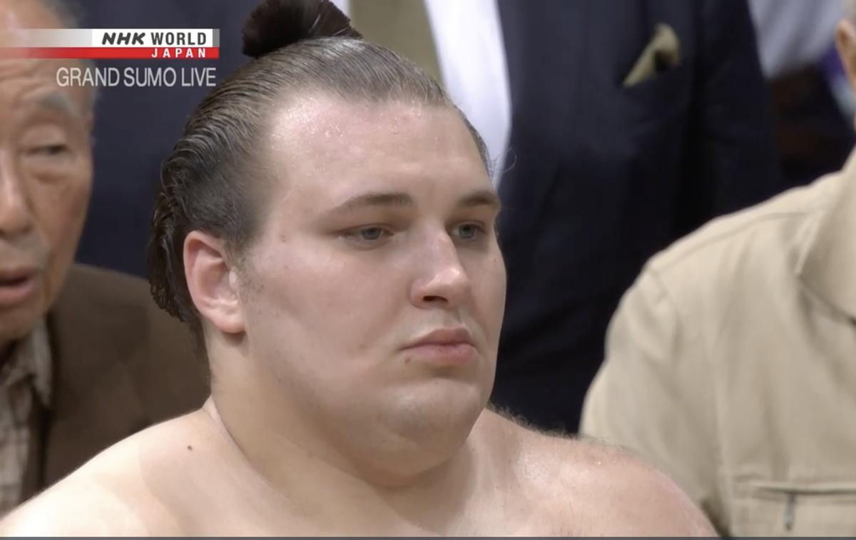 Ucraineanul Aonishiki scrie istorie în competițiile de sumo din Japonia