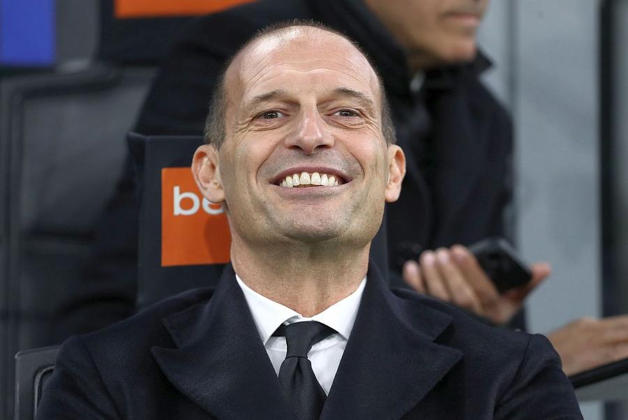 Massimiliano Allegri în Inter - Milan // foto: Guliver/gettyimages Vecinele din Serie A joacă la 13.800 km distanță!