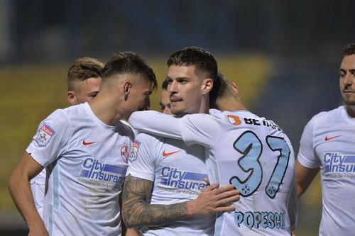 Cum a reacționat Dennis Man când a aflat că e idolul lui Octavian Popescu, noua perlă de la FCSB