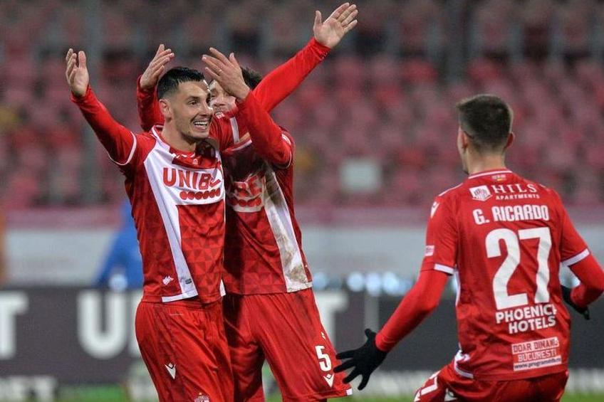 „Câinii” s-au săturat de promisiunile neonorate ale lui Cortacero