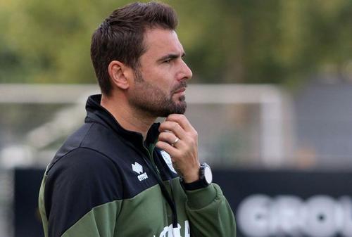 Clubul Neftchi Baku a anunțat astăzi despărțirea de antrenorul Adrian Mutu (44 de ani).
