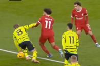 Explicație oficială pentru decizia care a scandalizat Premier League » De ce nu s-a dat penalty la hențul lui Odegaard cu Liverpool