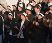 Imagini memorabile cu „dirijorul” Răzvan Lucescu: „Adu-i pe toți aici!” » Antrenorul lui PAOK e actor principal într-o filmare inedită