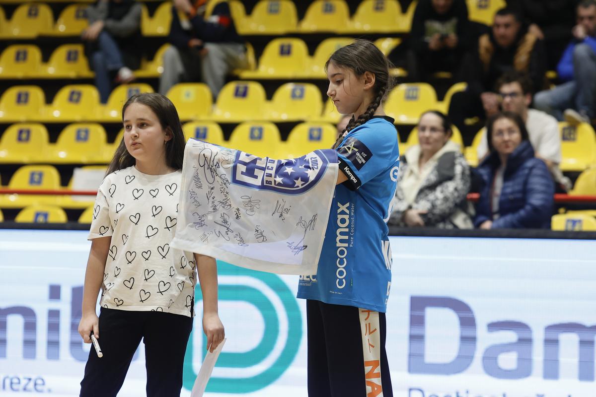 Cristina Neagu, ultimul meci în sala din Râmnicu Vîlcea