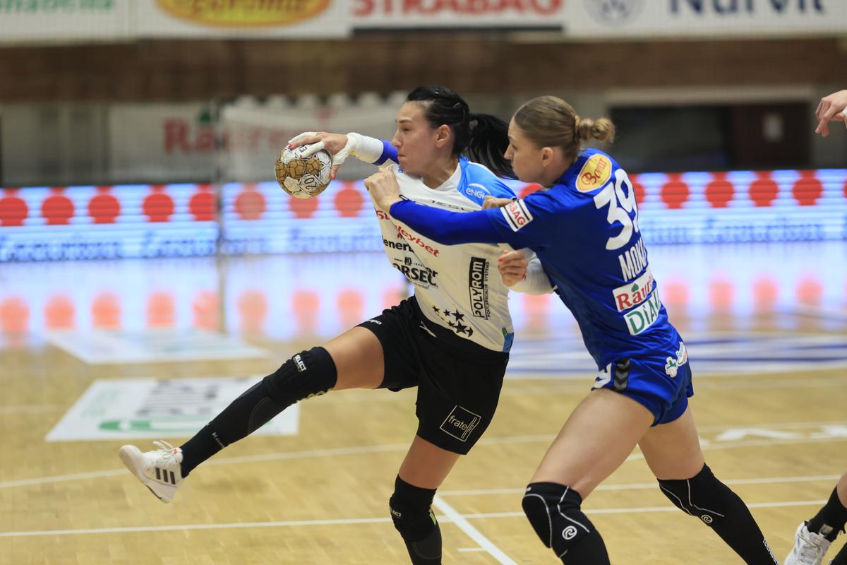 Cristina Neagu și o primă despărțire simbolică în anul retragerii: „Mereu când o să vorbesc despre Vâlcea și despre fanii vâlceni, o să-i țin aici, în sufletul meu”