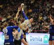 Cristina Neagu în acțiune la ultimul său meci în sala de la Râmnicu Vâlcea FOTO Cristi Preda