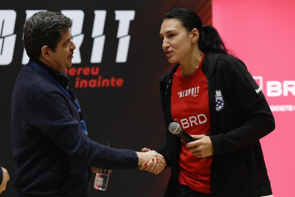 Cristina Neagu, ultimul meci în sala din Râmnicu Vîlcea