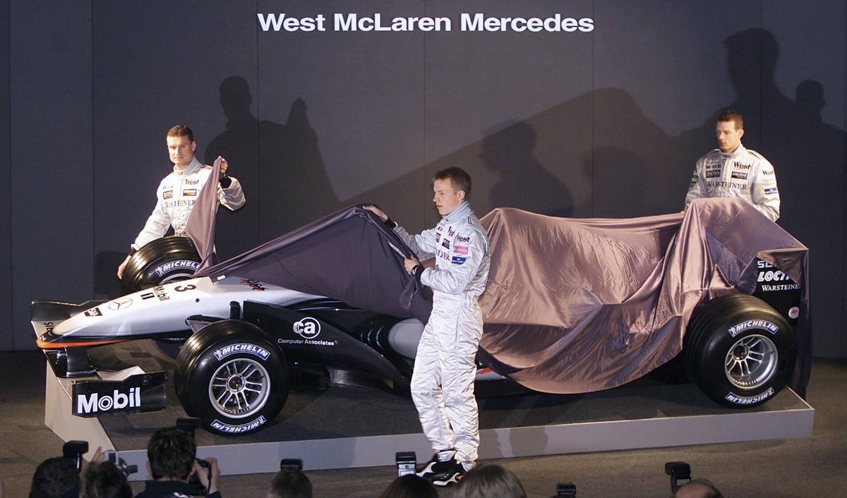 Monopostul McLaren MP4-17A din sezonul 2002 de Formula 1. Foto: Imago