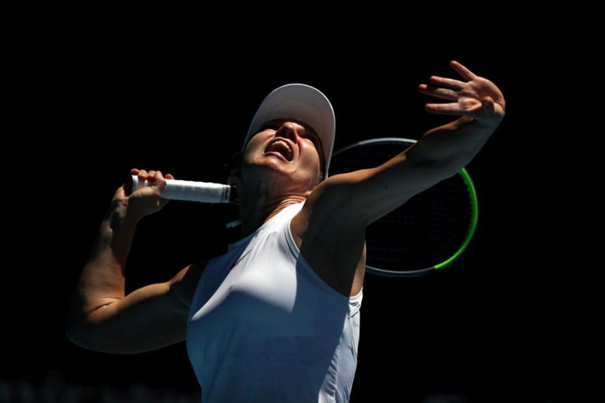 SIMONA HALEP LA AUSTRALIAN OPEN // Au apărut primele cote pentru meciul cu Mertens » Ce șanse are Halep la finală după surprizele de astăzi