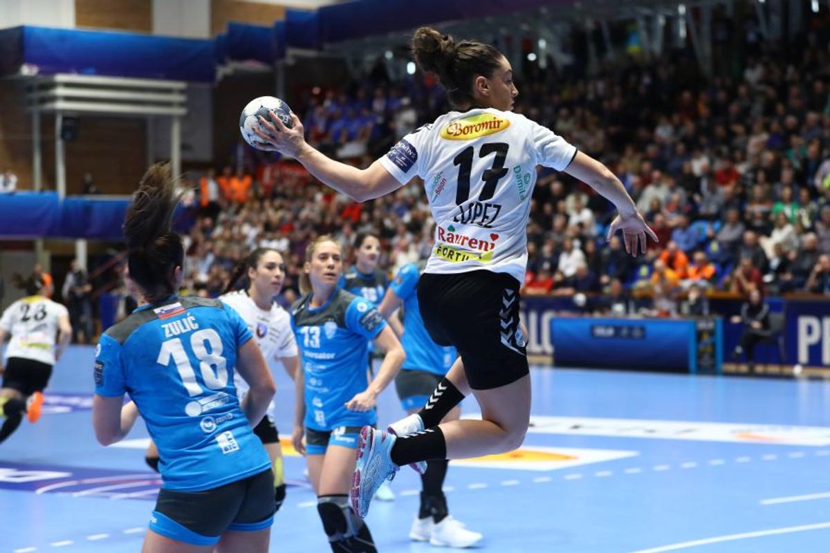 FOTO SCM RM. VÂLCEA - KRIM LJUBLJANA 31-16