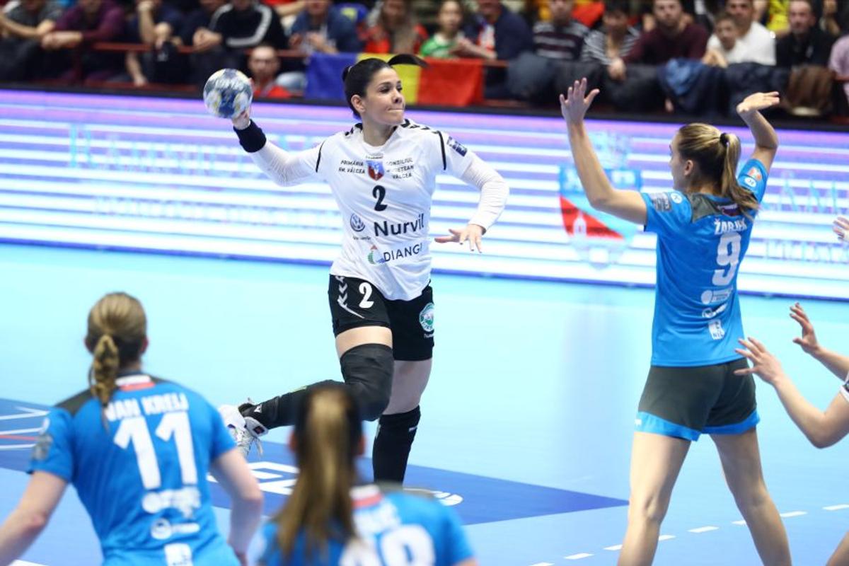 SCM RM. VÂLCEA - KRIM LJUBLJANA 31-16 // FOTO Ca un tăvălug! Campioana României, debut entuziasmant în grupele principale