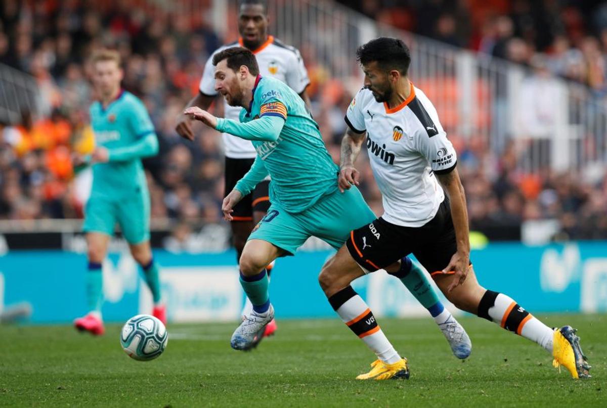 VALENCIA - BARCELONA 2-0 // VIDEO+FOTO Continuă degringolada catalanilor: Barcelona și Quique Setien, îngenuncheați în tărâmul „liliecilor”