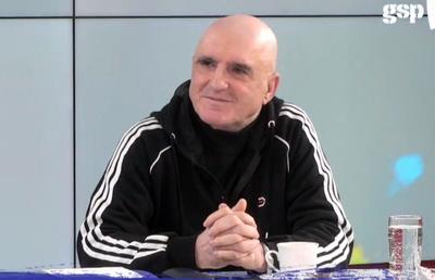 EXCLUSIV Nici Hagi, nici Halagian » Cine a inventat celebra sintagmă „Ai, n-ai mingea, dai la poartă!”: „Multă lume confundă”