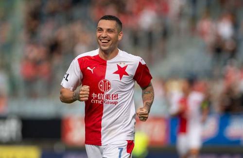 Nicolae Stanciu ar putea ajunge în Turcia / Sursă foto: Twitter Slavia Praga
