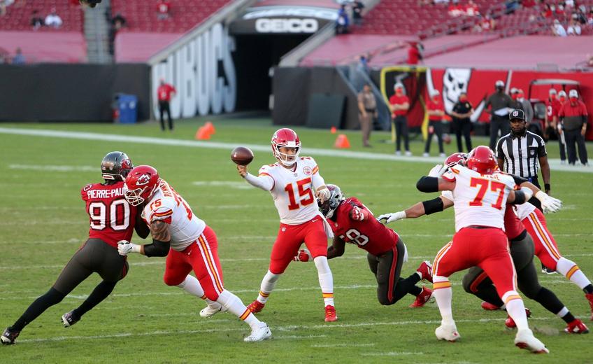 Kansas City Chiefs și Tampa Bay Buccaneers se vor duela în Super Bowl FOTO IMAGO