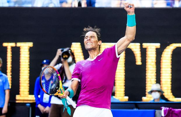 Nadal, în semifinalele Australian Open, după un „thriller” de 4 ore cu Denis Shapovalov » Canadianul a răbufnit: „Sunteți cu toții corupți!”