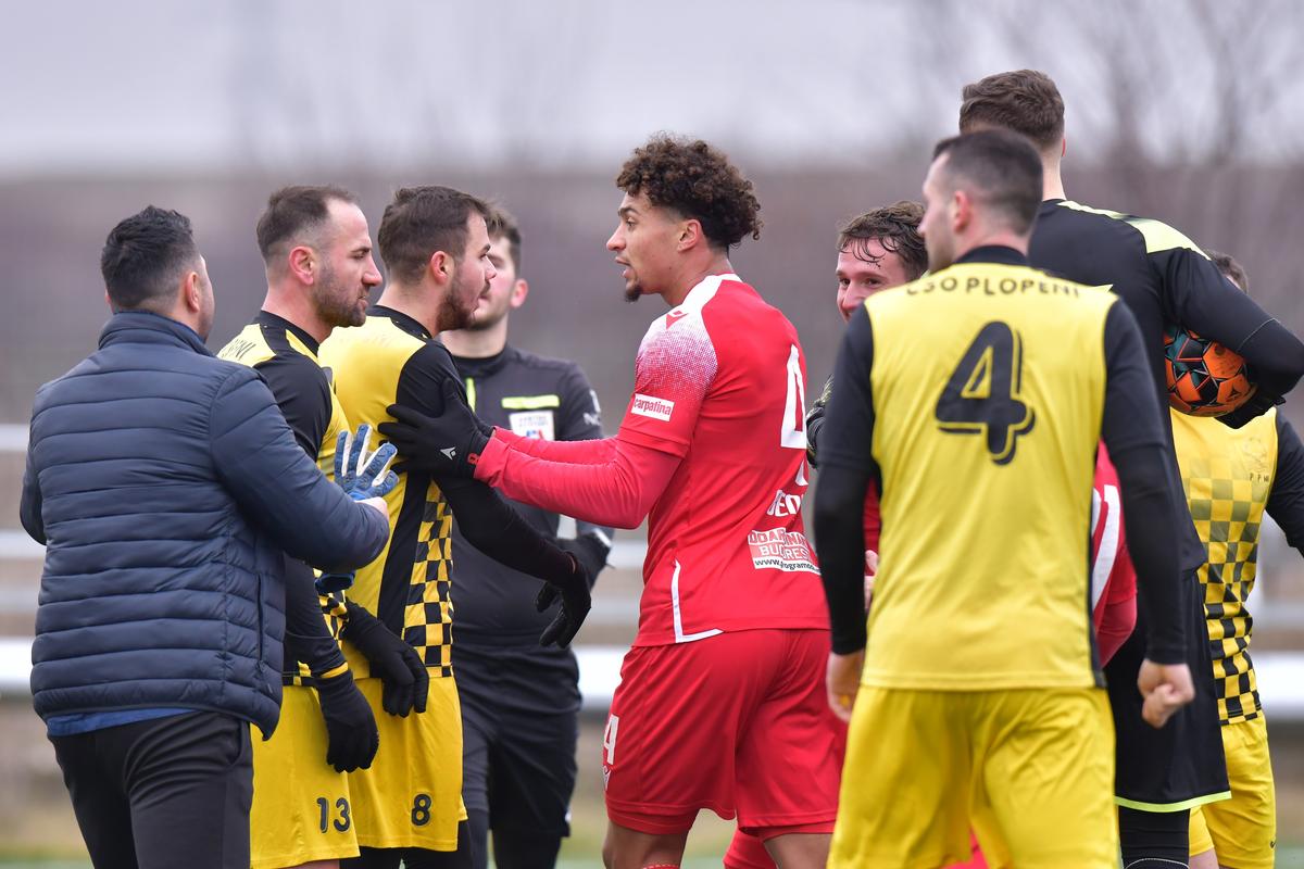 Dinamo - CSO Plopeni, amical la Buftea