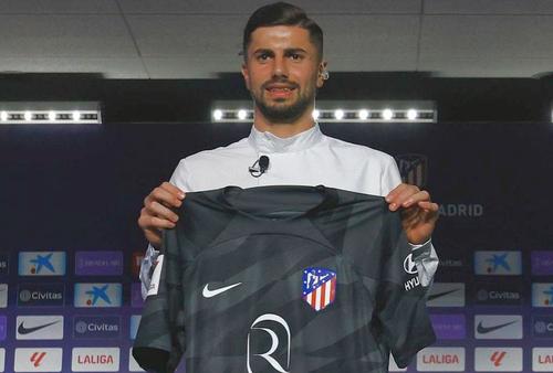 Horațiu Moldovan, prezentat la Atletico Madrid/ foto Instagram @Atletico Madrid