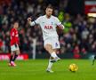 Radu Drăgușin, la debutul în Premier League împotriva lui Manchester United / FOTO: Imago Images