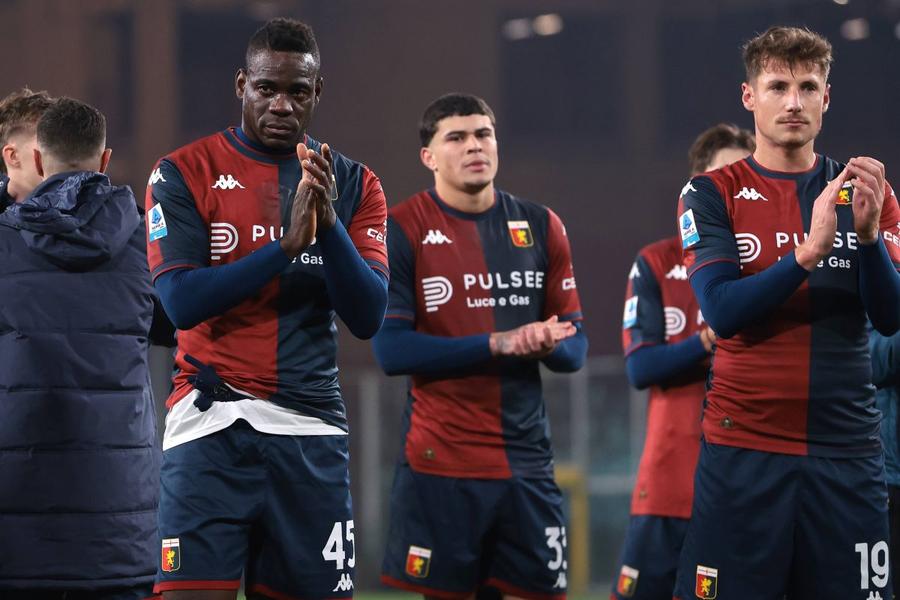 Dan Șucu continuă curățenia la Genoa! » Un vârf poate ajunge la Venezia, un fundaș pleacă în Arabia Saudită!?