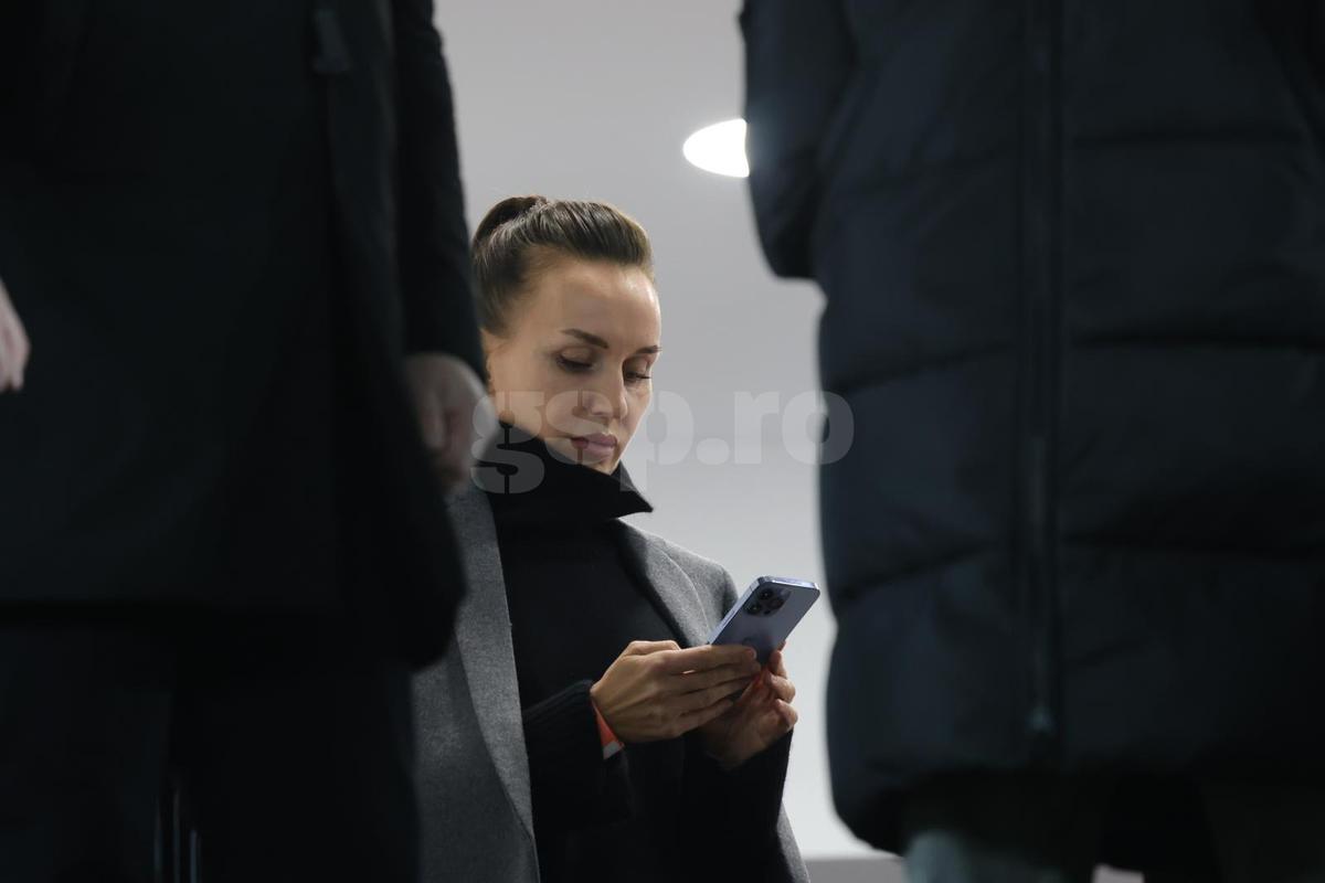 Iulia și Răzvan Raț, la Rapid - Universitatea Craiova