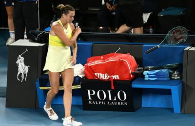 Aryna Sabalenka a explicat de ce și-a distrus racheta în finala de la Australian Open: „Am încercat să fiu o persoană bună”