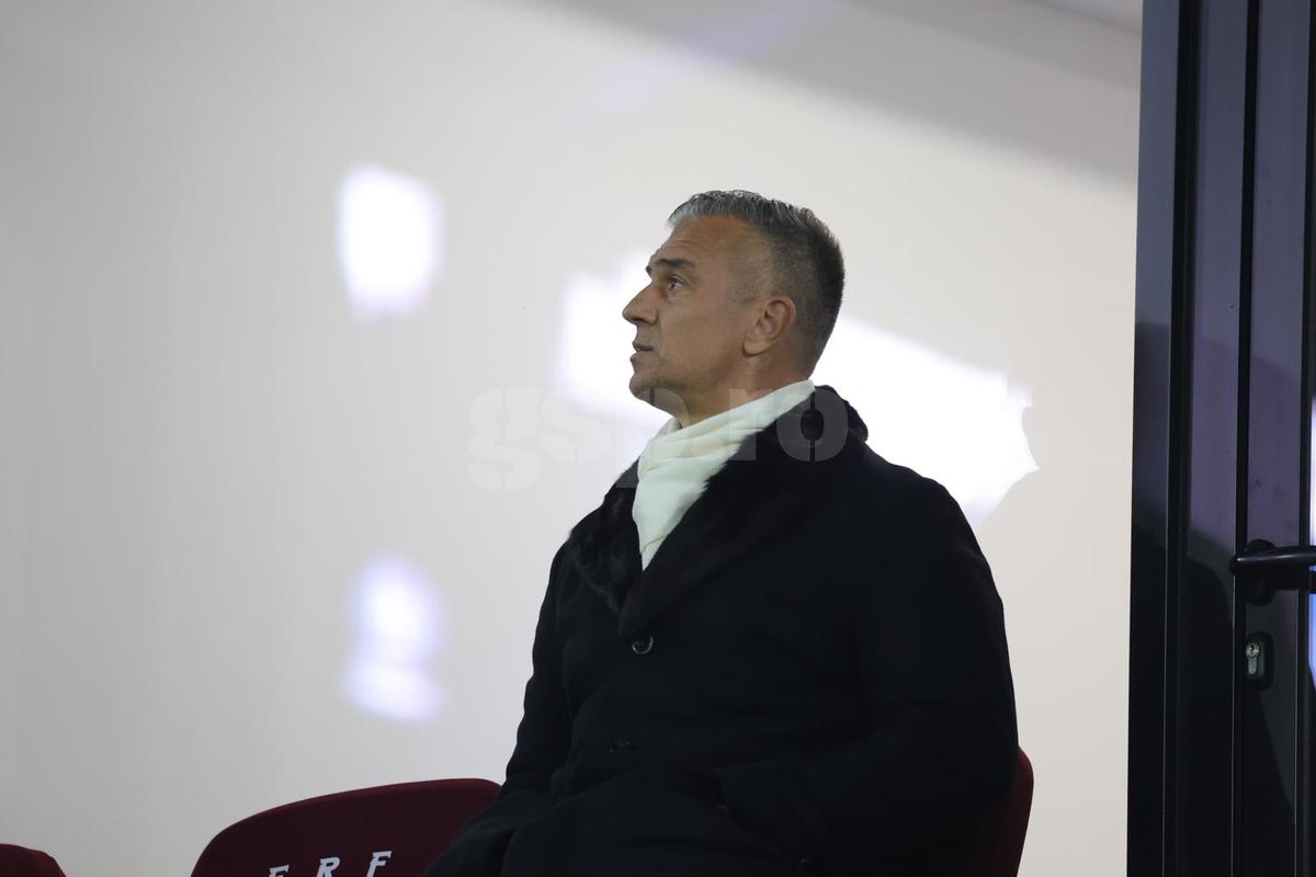 Cu două săptămâni înainte de plecarea în Asia Express cu Tamaș, Alexa a venit cu soția la Rapid - Universitatea Craiova » Imaginile surprinse în Giulești