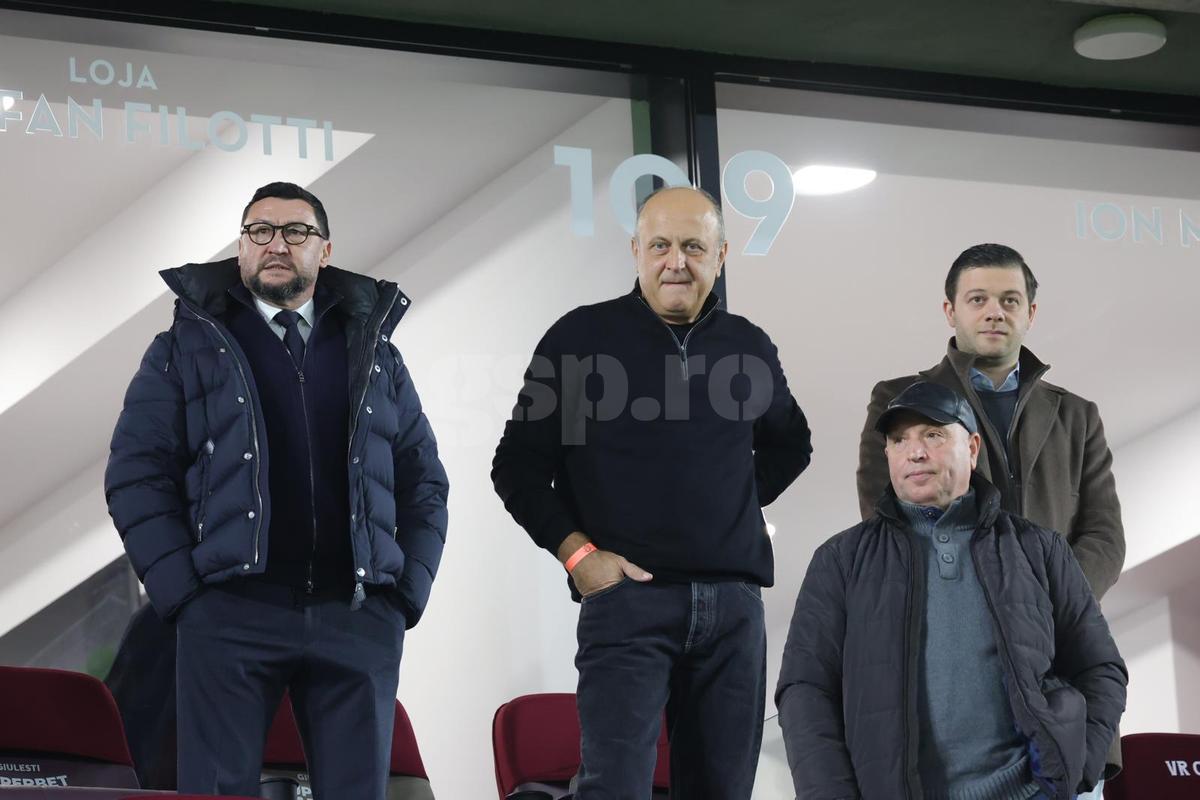 Cu două săptămâni înainte de plecarea în Asia Express cu Tamaș, Alexa a venit cu soția la Rapid - Universitatea Craiova » Imaginile surprinse în Giulești