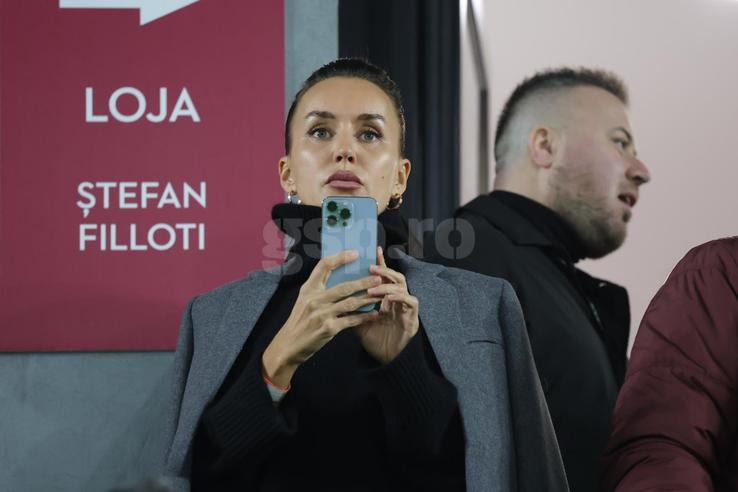 Iulia și Răzvan Raț, la Rapid - Universitatea Craiova / FOTO: Ionuț Iordache (GSP.ro)