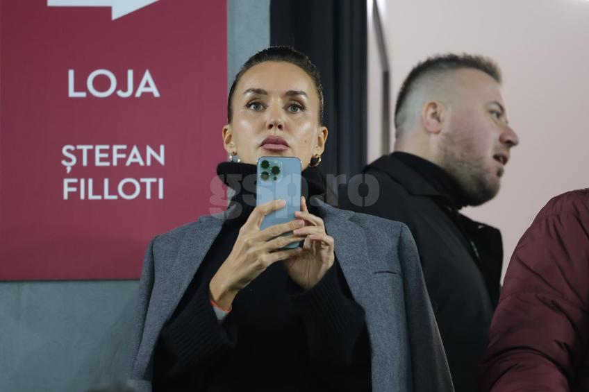 Iulia și Răzvan Raț, la Rapid - Universitatea Craiova / FOTO: Ionuț Iordache (GSP.ro)