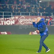 S-a întors Șumudică! Imagini tari surprinse de GSP la finalul meciului cu Universitatea Craiova / FOTO: Ionuț Iordache (GSP.ro)