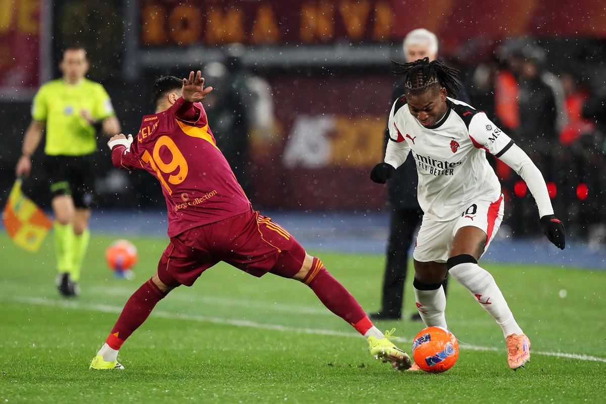 AS Roma - AC Milan 1-1 » Rezultat excelent pentru Cristi Chivu, care se desprinde în fruntea clasamentului din Serie A