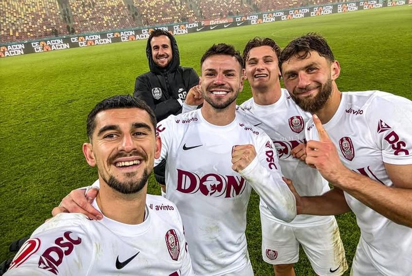 Andrei Cordea alături de ceilalți 3 marcatori ai lui CFR cu FCSB: Korenica, Biliboc și Alibek. Foto: Facebook CFR Cluj