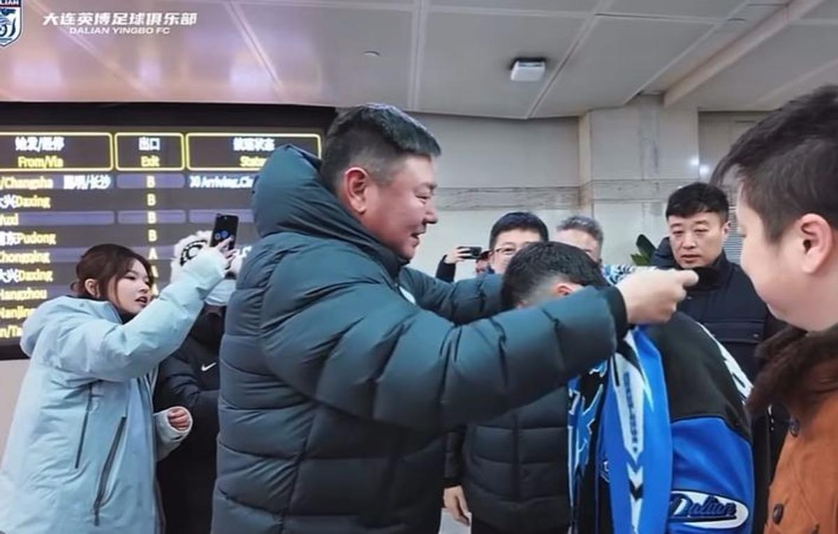 Imagini tari cu Nicolae Stanciu la sosirea în China