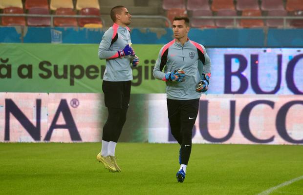 Discreție totală: noul sponsor a apărut în premieră pe echipament, la FCSB - CFR Cluj