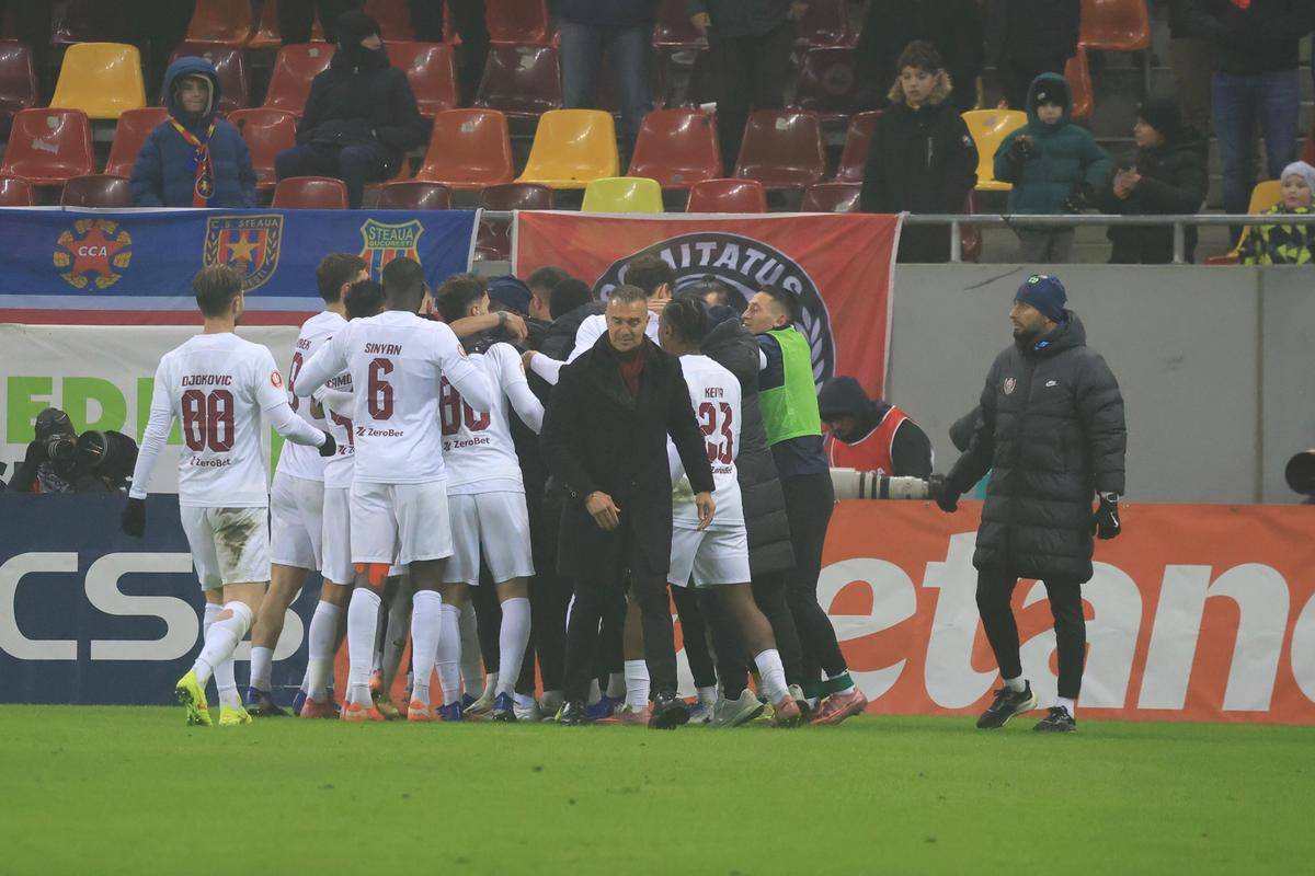 Daniel Pancu, bucurie după golul lui Andrei Cordea din FCSB - CFR Cluj