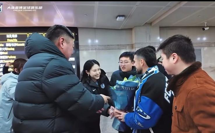 Imagini tari cu Nicolae Stanciu la sosirea în China // FOTO: Instagram
