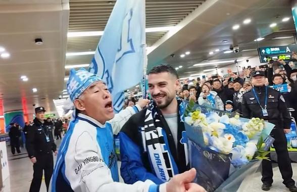 „The Romanian King” » Primit ca un superstar la noua echipă